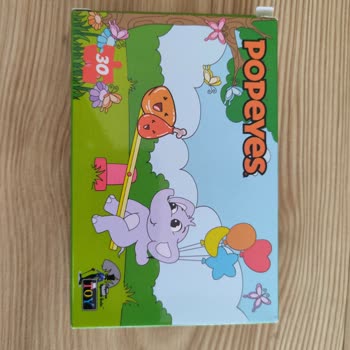 Burger King Aynı Kalitesiz Oyuncağı (puzzle) Veriyor