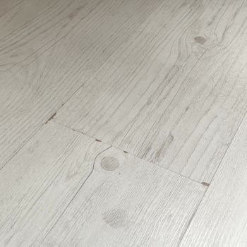 Bauhaus Parke Döşettim Ama Deforme Oldu