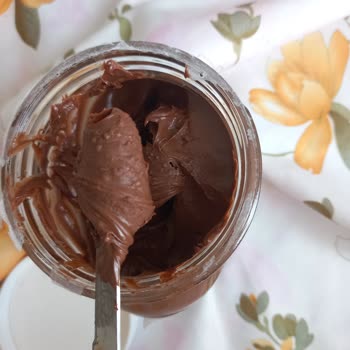 Nutella'nın İçindeki Kabarcıklar