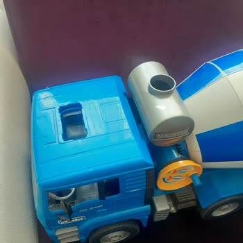 Bruderoyuncak.com Bruder Oyuncak Kırılan Parçalar