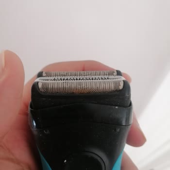 Braun Kişisel Bakım Ürünleri Braun Tıraş Makinesi Başlığı Paslandı