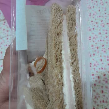 Shell Deli2go Sandviç İçindeki Füme Dış Ambalajı Ve Plastik