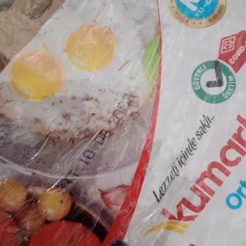 A101'den Alınan Yumurtadan Çıkan Kurtlar
