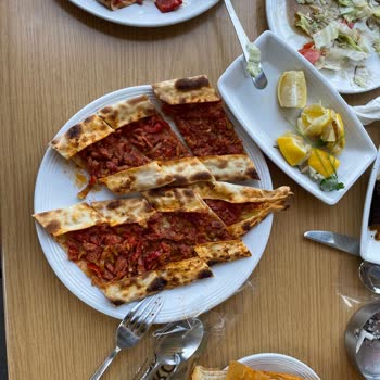 Ciğerci Malik Usta İşletmenin İstenilen Hizmeti Sunmaması Ve Saygısız Davranması