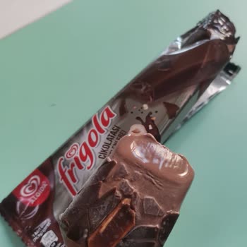 Algida Frigola Dondurmadan Çubuk Parçası Çıktı