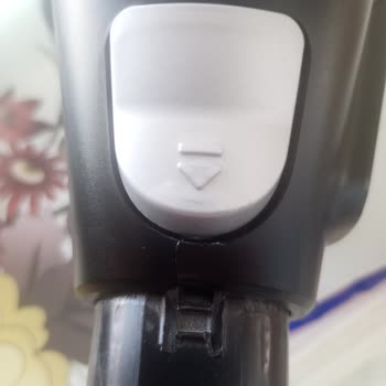 Bosch Unlimited 6 Başlık Giriş Bölgesi Süpürürken Kırıldı