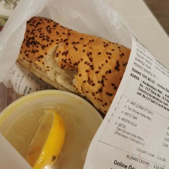 Köfteci Yusuf Ekmek Arası Köfte Bozuk Ekmek