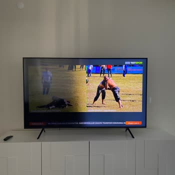 Samsung 65Q60RAT 65'' Uydu Alıcılı 4K Ultra HD Smart LED TV, LED Patlama Sorunu!