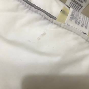 Madame Coco Kalitesiz Yastıkları Var