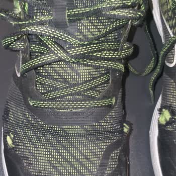 Decathlon Ayakkabı Çöp Oldu