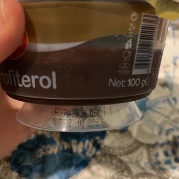 Eker Markalı Aldığımız Tatlı Küflü Çıktı.