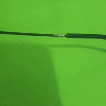 Atasun Optik Gözlük Çerçeve Boyasında Dökülmeler.