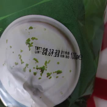 Lays Paketinden Mavi Cips Çıktı!