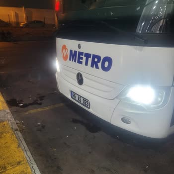 Metro Turizm Ankara'dan İstanbul'a Giden Metroda Yer Sorunu