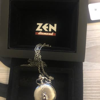 Zen Pırlanta Üretim Hatası Sebebiyle Küpe Gece Uyurken İkiye Ayrıldı