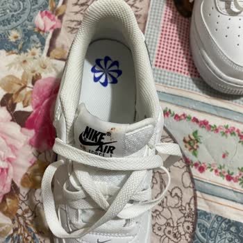 Nike Kusurlu Ürün Gönderilmesi