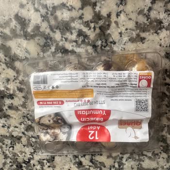 A101 Küflü Ve Kurtlu Yumurta