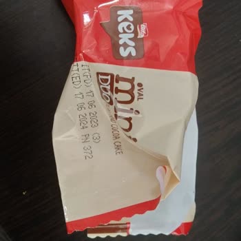 BİM Bifa Oval Mini Duo Kekin İçerisinden Naylon Çıktı