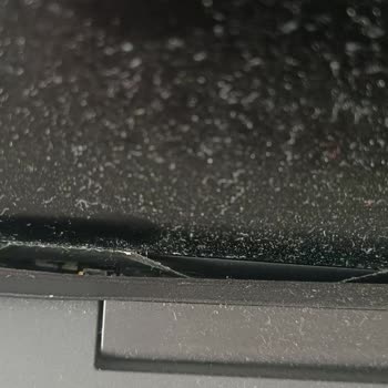 Lenovo Bilgisayar Lenovo, Garantisi Devam Eden Bilgisayardan Onarım Ücreti İstiyor