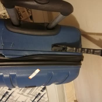 Sunexpress Hava Yolları Uçuşumda Valizimiz Paramparça Oldu!