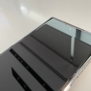 Samsung Telefon Samsun Galaxy S23 Ultra Ekran Çizilmesi