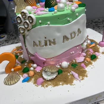 Görgülü Pastanesi Çekmeköy Özel Pasta Siparişlerinin Alakasız Teslim Edilmesi