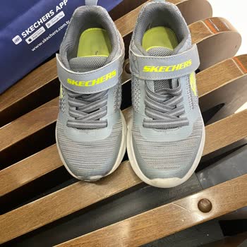 Skechers Bir Daha Asla