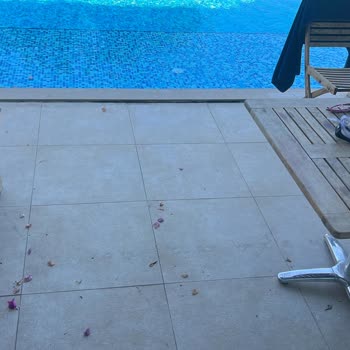 Etstur & Otel Yönetimi Konaklama Süresi Bitmeden Odadan Çıkmamı İstiyor