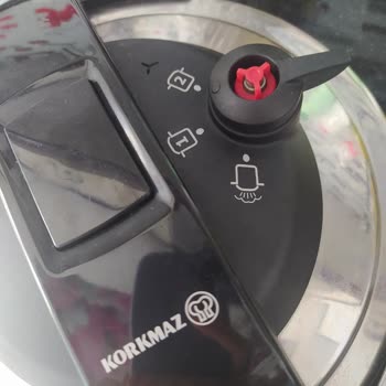 Korkmaz Mutfak Eşyaları Korkmaz Marka Düdüklü Tencere