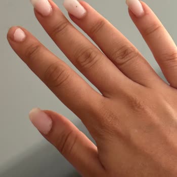Maduje Nail Beauty Tırnak Uzmanı Diye Geçinen Salon Kuaförü Memnuniyetsizliği