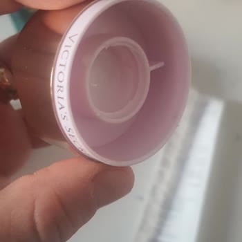 Victoria's Secret Kullanılmış Ürün Verdiler Terbiyesizlik