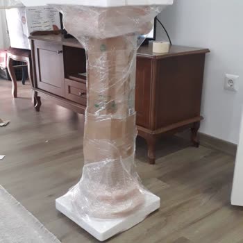 MNG Kargo Zuhuratbaba Şubesi Kırık Kargom