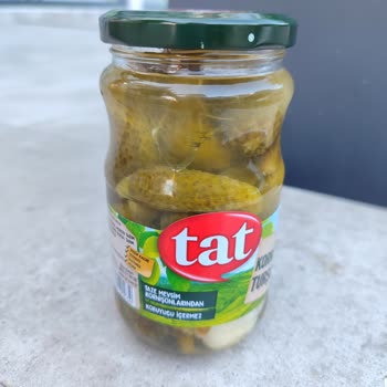 Tat Gıda Salatalık Turşusu Kavanozundan Cam Parça Çıktı