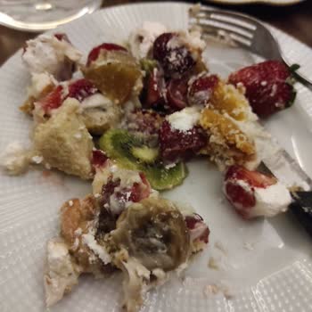 Mercan Fırın (Bağcılar) Mercan Fırın Bozuk Pasta