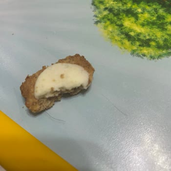 Ülker Bisküvi'den Saç Çıktı