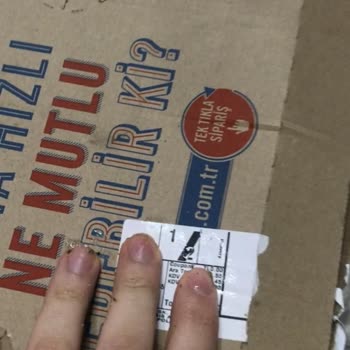 Domino's Pizza Çalışan Kisi Bana Bağırdı Ve Getirdikleri Yemek İstediğimiz Değildi