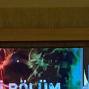 LG Sıfır TV Arızalı Çıktı, Ücret Talep Ediyorlar.