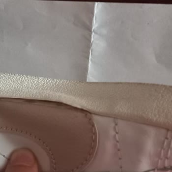 Nike Sneaks Up Tan Alınan Ayakkabı