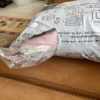 Yurtiçi Kargo Teslim Aldığım Paket Yırtık