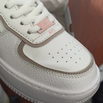 Ezgi Albayrak Alışverişim Air Max Mağduriyeti