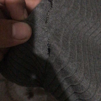 Tarzgiyiimmm (Instagram) Deformeli Alakasız Ürün