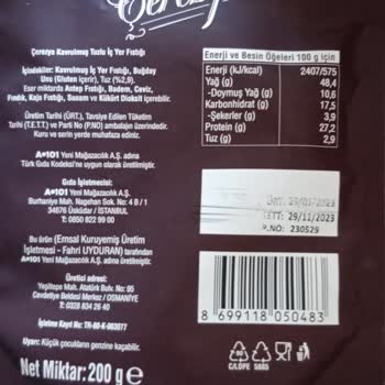 Emsal Kuruyemiş İçinden Saç Kılı Çıktı