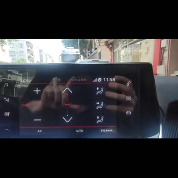 27.04.2023 Satın Almış Olduğum Peugeot 208 Multimedya Donma Sorunu