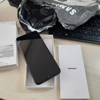 Samsung Sıfır Telefondan Şarj Aleti Çıkmaması