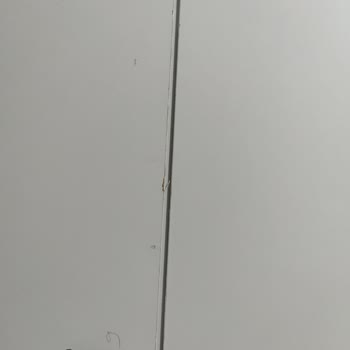 A101 Online Dolap Aldım Tiamob Marka Sürat Kargo Hasarlı Getirdi.