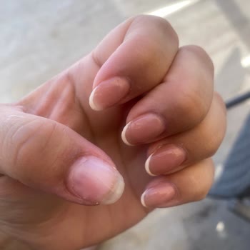 Hazal Akbay Beauty Kalıcı Ojemin 2 Günden Sonra Soyulmaya Başlaması