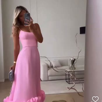 Luxry.moda (Instagram) Luxry. Moda-Instagram-satın Aldığınızdan Farklı Elbise Gönderiyor