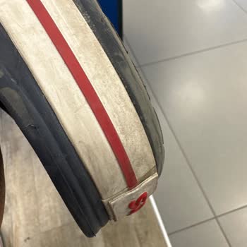 Crocs Terlik & Ayakkabı Crocs Hemen Yırtıldı