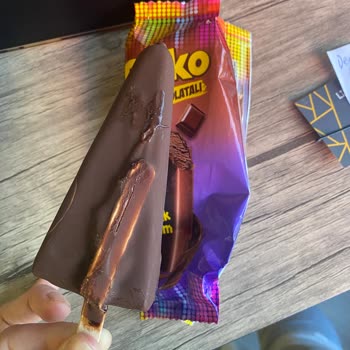 Golf Dondurma Rokko Dondurmanın İçinden Çift Çubuk