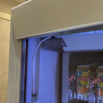 Paramı Ver Macgal Otomat